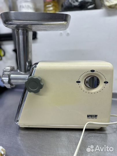 Мясорубка электрическая Mystery MGM-1450
