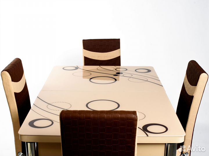 Стол раскладной и стулья 6 шт