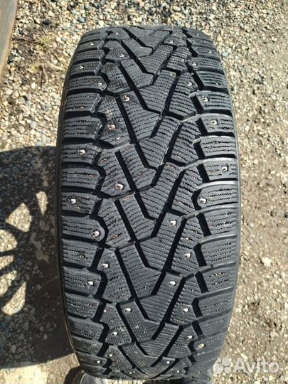 Pirelli P Zero Nero 245/45 R19