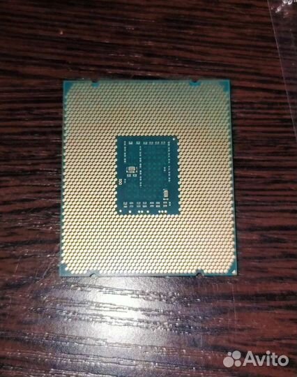 Intel xeon e5 2666 v3