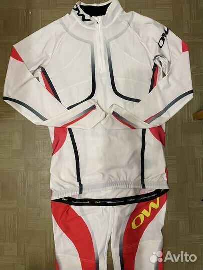 Гоночный костюм