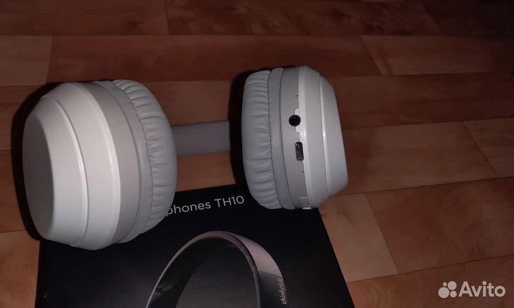 Беспроводные наушники lenovo TH10