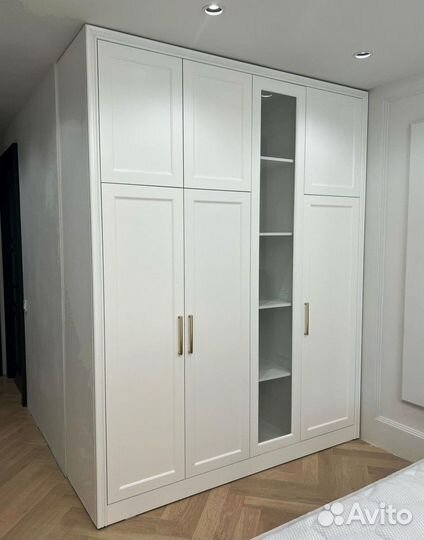 Шкаф распашной