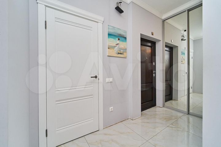 3-к. квартира, 107 м², 3/16 эт.