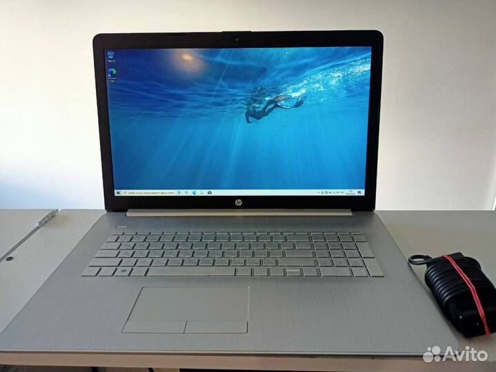 Hp 17-By2077ur Отличный 17* Дюймовый Ноутбук