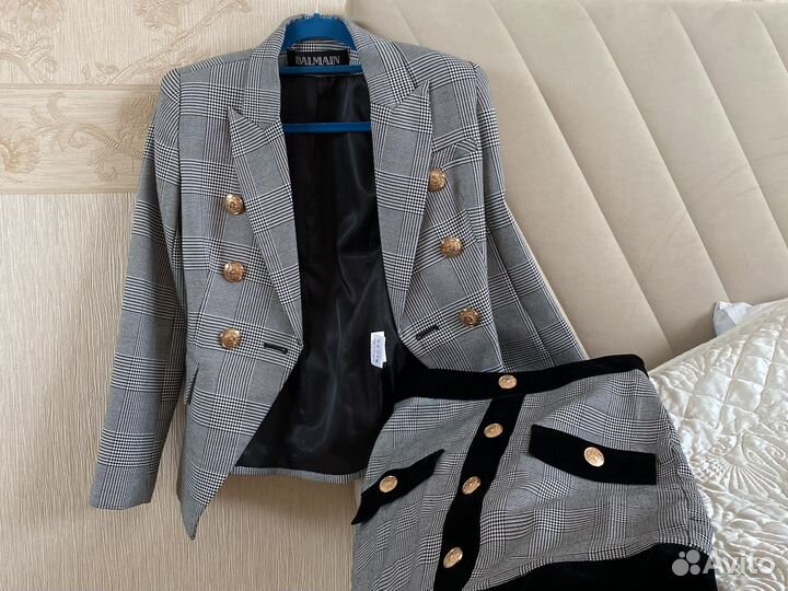 Костюм женский balmain