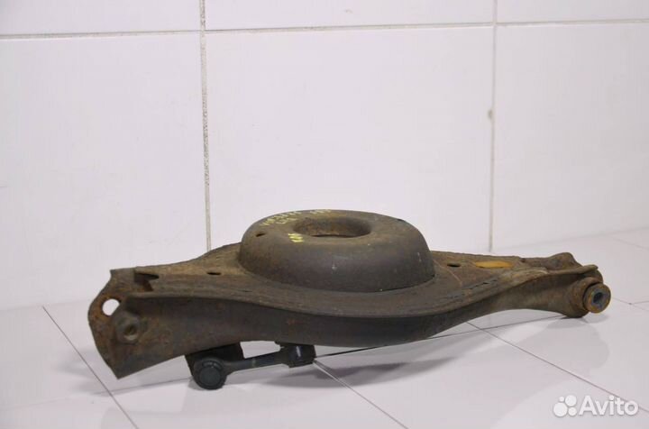 Рычаг нижний задний левый Cadillac Srx 1 2003-2009