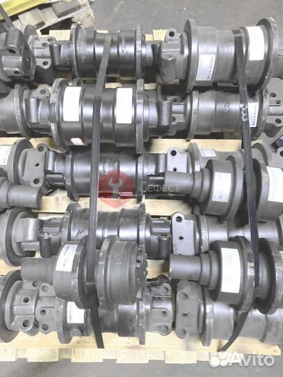 Каток поддерживающий Doosan D7C 81E7-00521BG