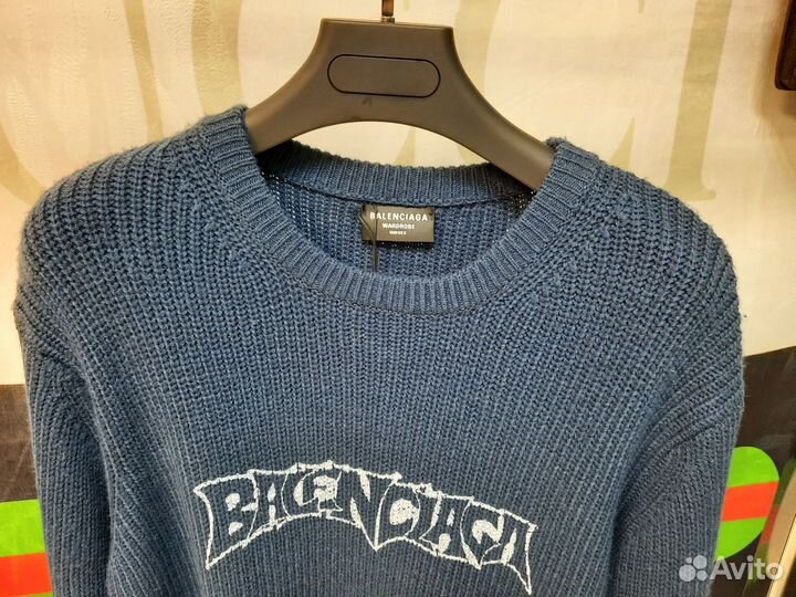 Свитер Balenciaga