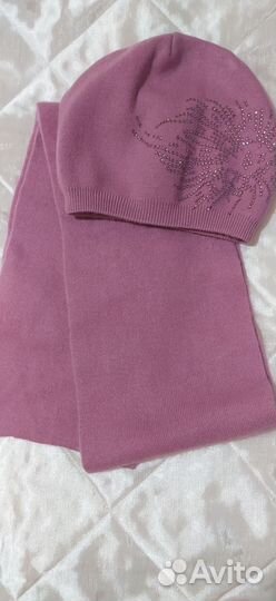 Новый комплект шапка и шарф женский