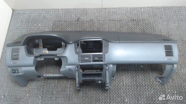 Панель передняя салона Honda Pilot, 2003