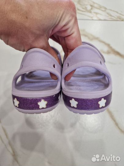 Сандалии crocs для девочки