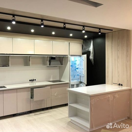 Кухонный гарнитур на заказ. Кратчайшие сроки