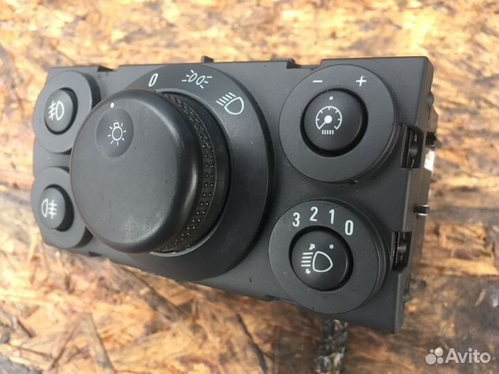 Блок управления светом Opel Astra H