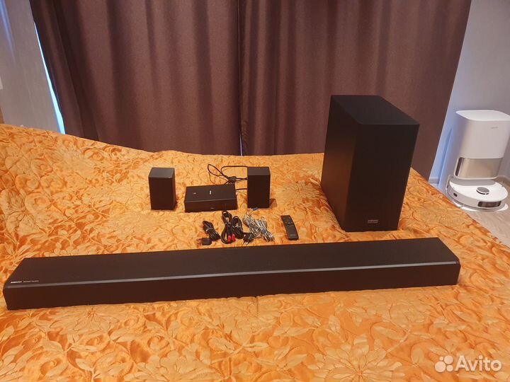 Cаундбар Samsung HW-Q80R + тыловая акустика