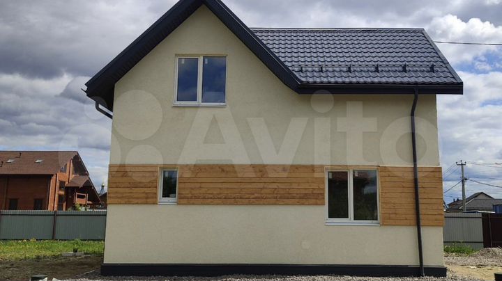 Коттедж 130 м² на участке 10 сот.