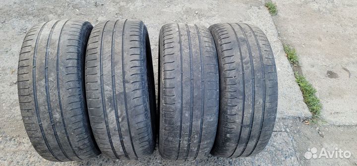 Michelin Energy Saver + 215/55 R16