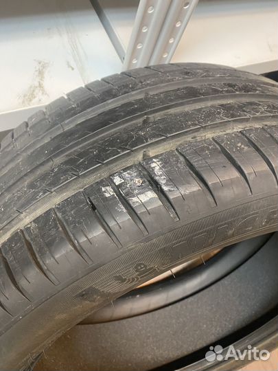 Michelin Pilot Sport 4 SUV 265/45 R21