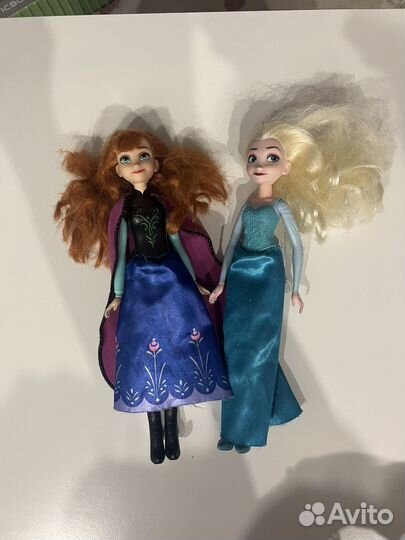 Эльза и Анна две куклы