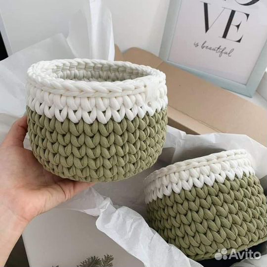 Корзина вязаная