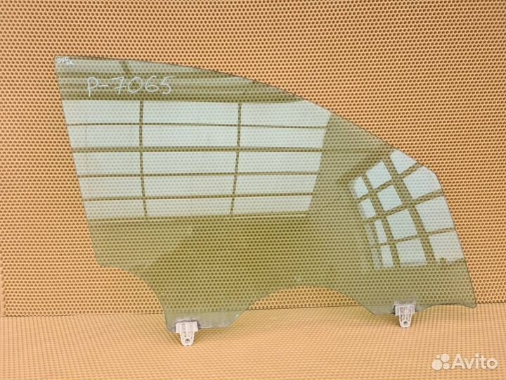 Стекло двери переднее правое Infiniti Ex Qx50 J50