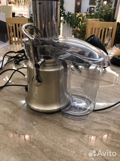 Соковыжималка bork s700 ch