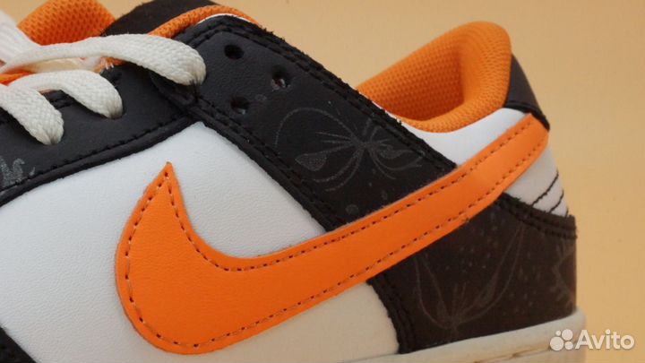 Nike dunk LOW premium halloween orange sail black