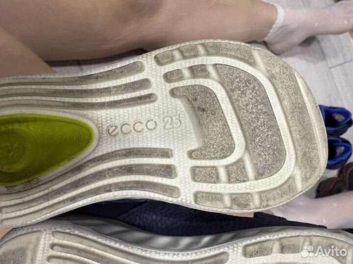 Сандалии ecco детские 25 размер