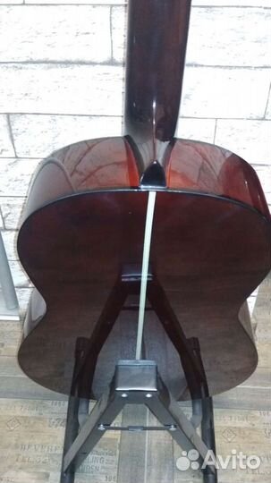 Классическая гитара 4/4