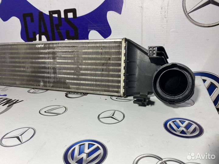 Интеркулер Mercedes W203 W209 A2035000000