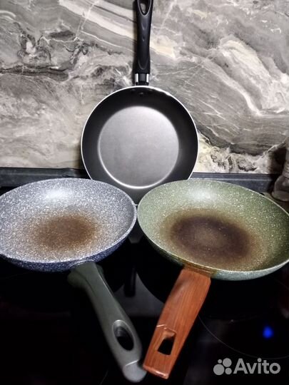 Сковороды- д/блинов, сотейник вок, кастрюля 2л
