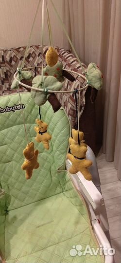 Мобиль на кроватку из фетра