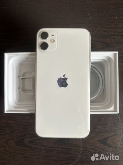 iPhone 11, 128 ГБ