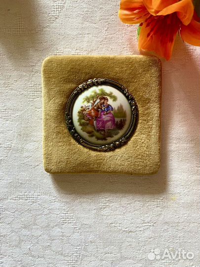 Плакетки - панно антикварные