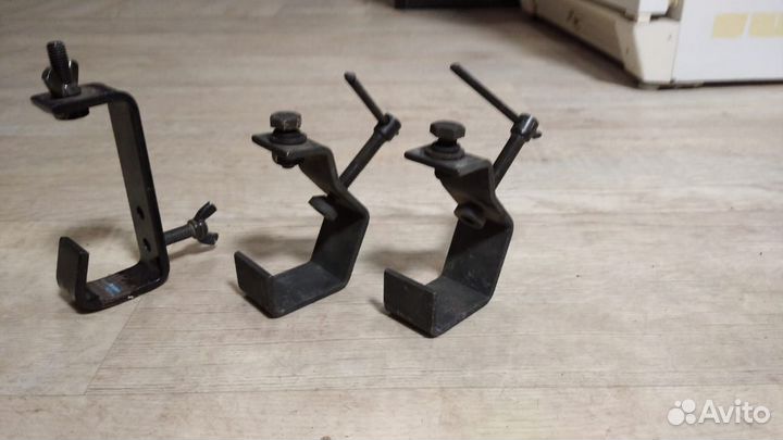 Крепежи для прожекторов