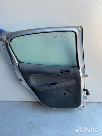 Стекло двери задней заднее левое Peugeot 206 TU3A