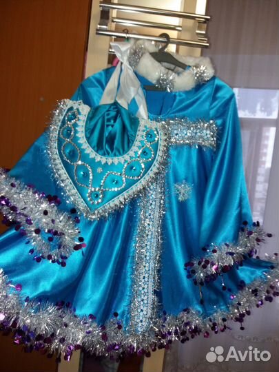 Новогодний костюм Снегурочки