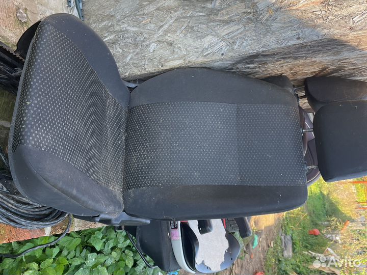 Сиденья УАЗ патриот передние