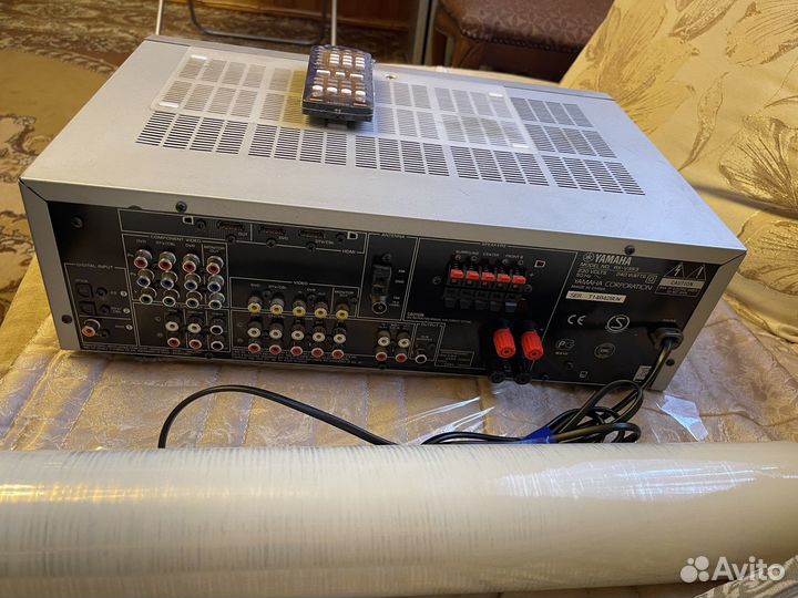 Av ресивер Yamaha rx v363