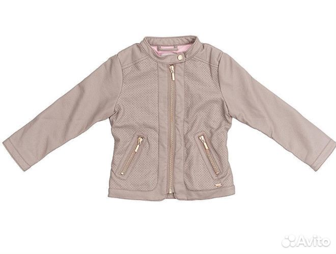 Новая куртка для девочки размер 116
