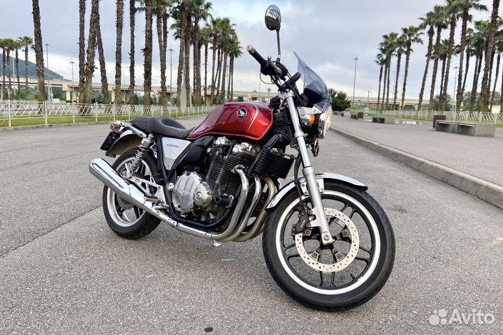 Мотоцикл Honda CB 1100