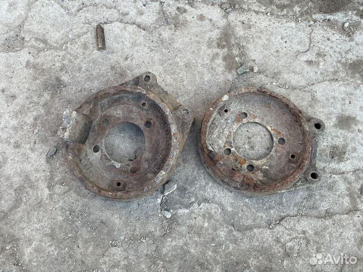 Крепеж под задний суппорт opel vectra b