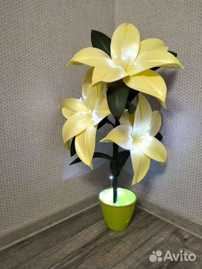 Светильник лилия, ночник, торшер, ростовые цветы