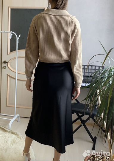 Юбка атласная миди