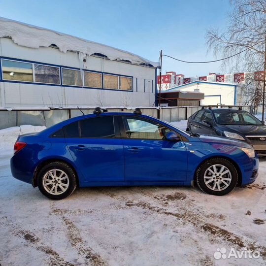 Багажник Lux City для Chevrolet Cruze под ключ