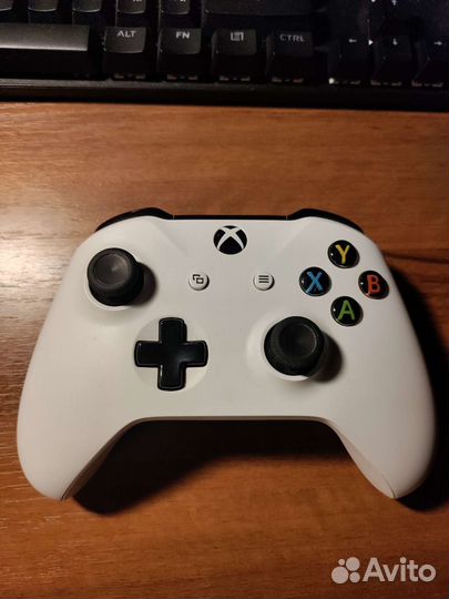 Геймпад Xbox One