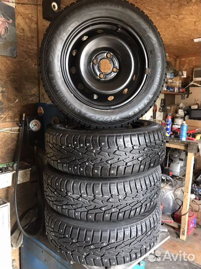 R15 Nokian Tyres Nordman 7 185/65, PCD 4x100 DIA 60.1