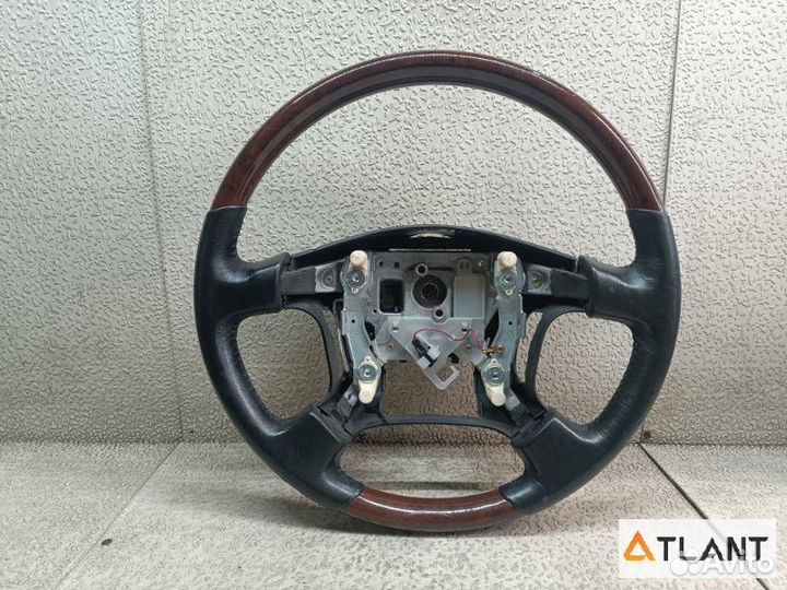 Руль nissan elgrand