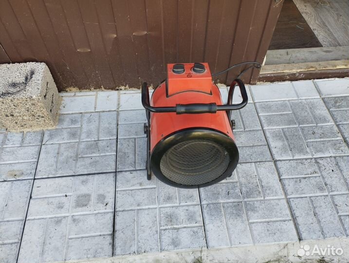 Тепловая пушка электрическая