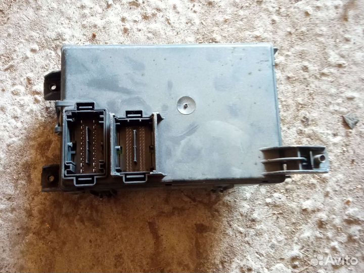 Opel Corsa d блок предохранителей салонный